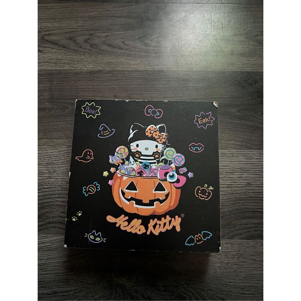 Hello Kitty Halloween Decor Sign 6”x6”
